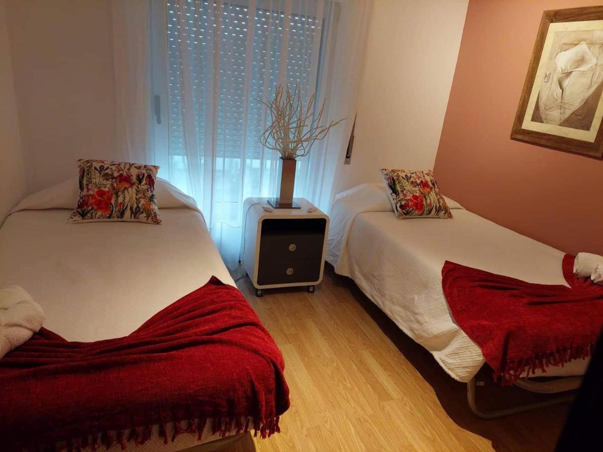 Apartamento Orquidea 蓬塔德尔加达 外观 照片
